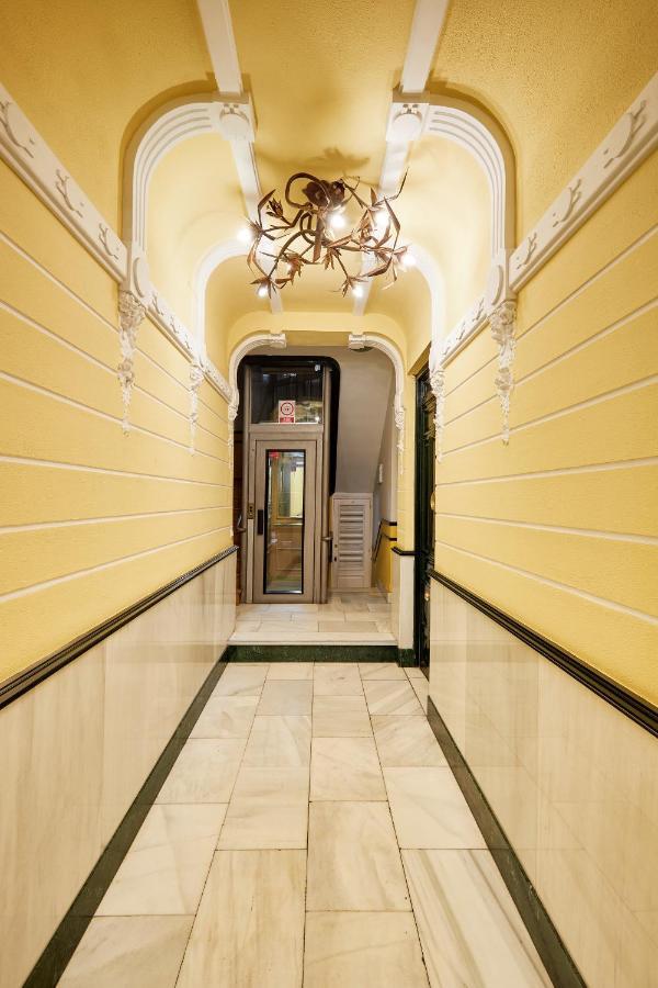 Ferienwohnung Plaza Mayor Madrid Exterior foto